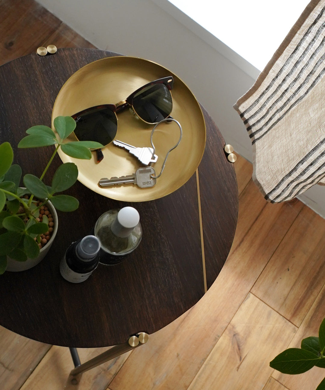 SQUARE ROOTS（スクエアルーツ）QUATTRO SIDE TABLE｜真鍮が