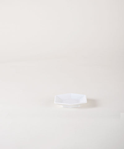 【TIMELESS COMFORT】 kikko（亀甲）六角小皿