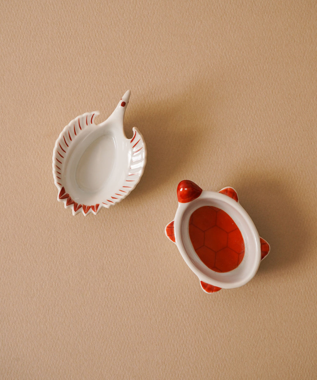 鶴亀小付け - 鶴と亀で祝う長寿と繁栄の波佐見焼 – TIMELESS COMFORT