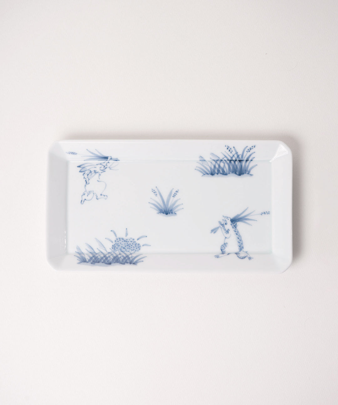 長皿 長角皿 染付 線画 4枚 窯傷 スレ僅か 美品 柳 染付鳥獣戯画 長角皿 - ユーモラスな手描き絵柄が映える有田焼のお皿