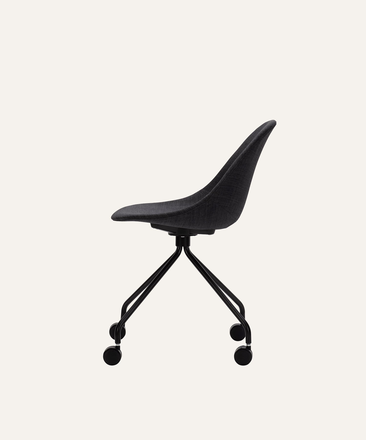KANOA CASTOR CHAIR