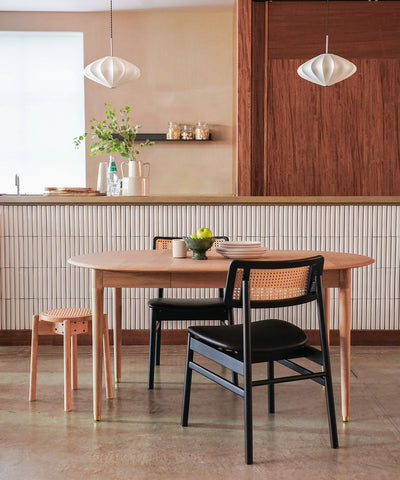 【予約・1月上旬入荷予定】CARINA CHAIR BLACK