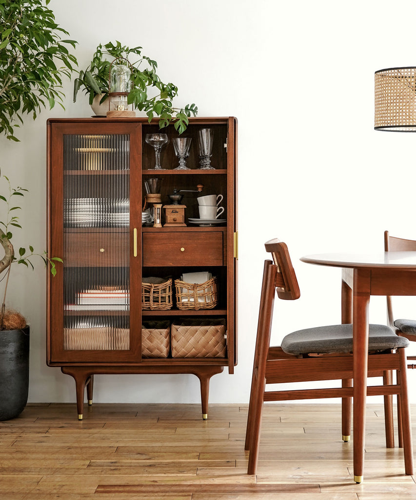 xander_julie_highcabinet_web_0