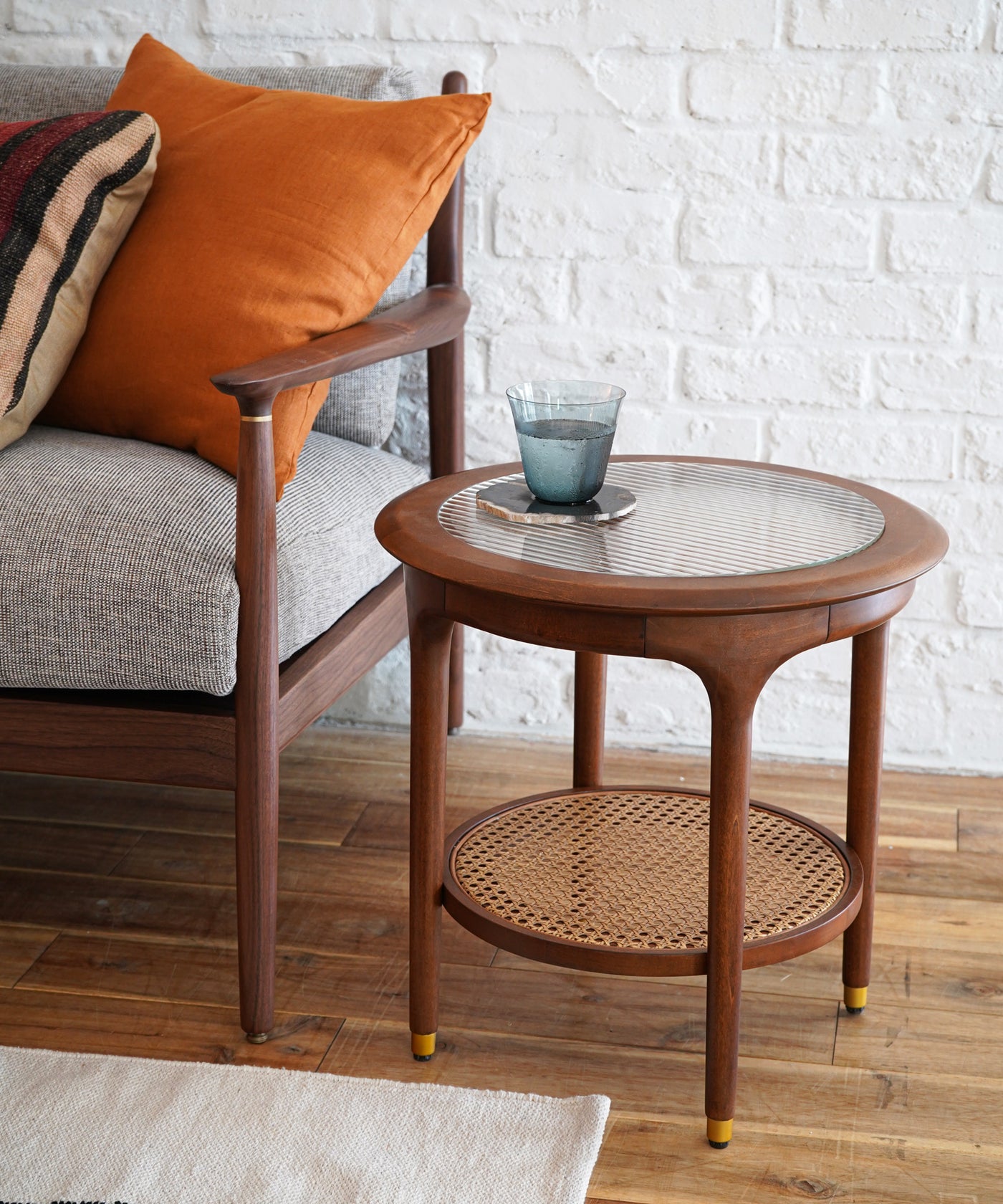 JULIE ROUND SIDE TABLE