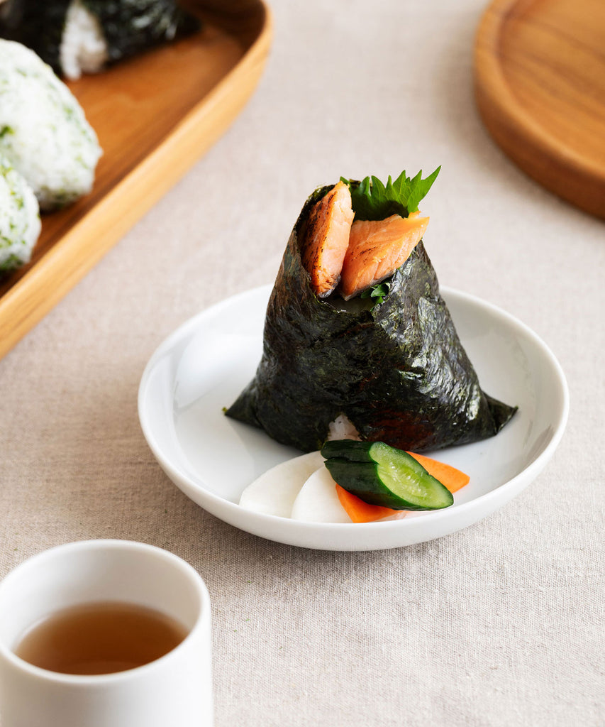 古白磁 5寸皿 – TIMELESS COMFORT