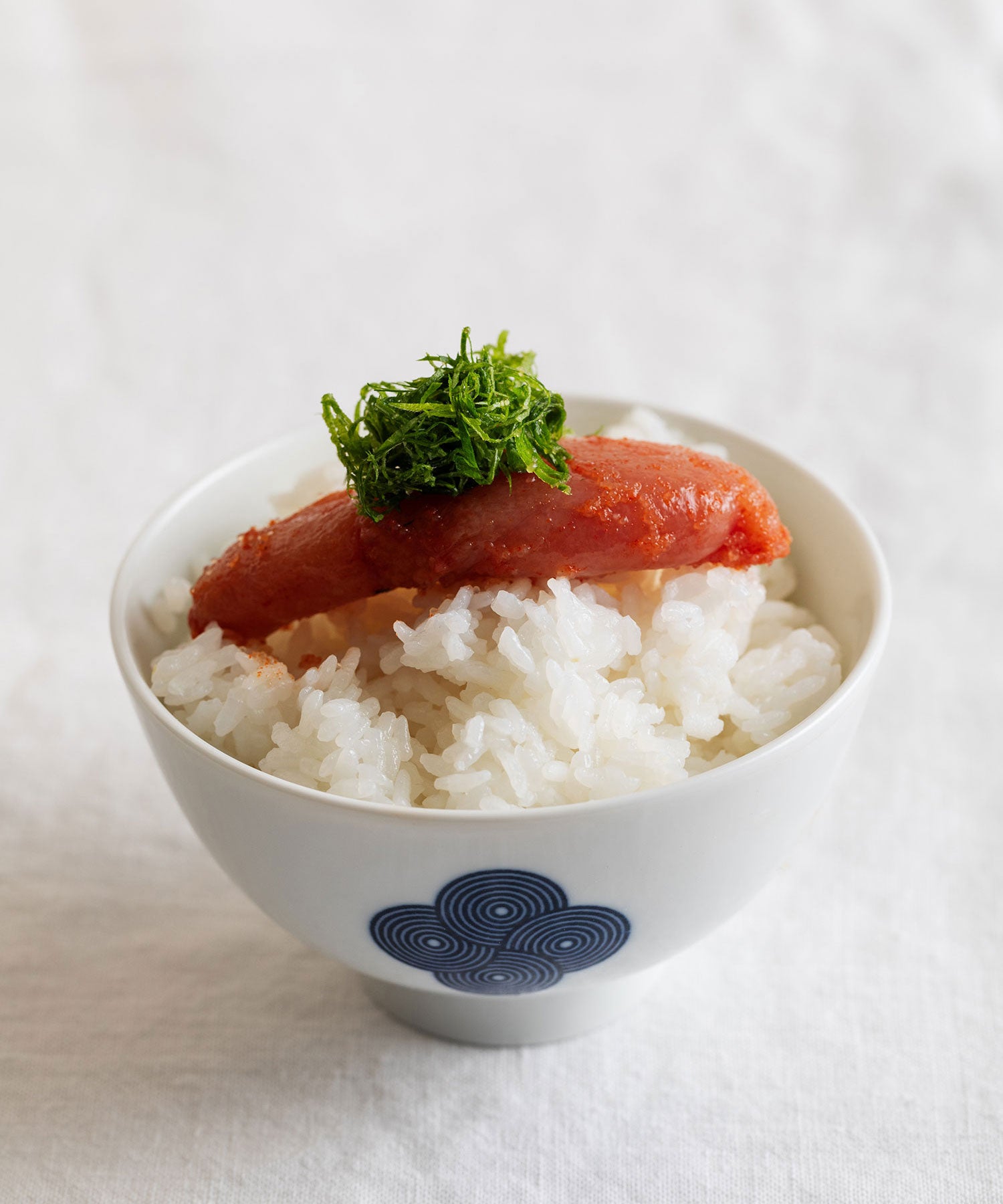 古白磁 染付紋 渦 飯碗