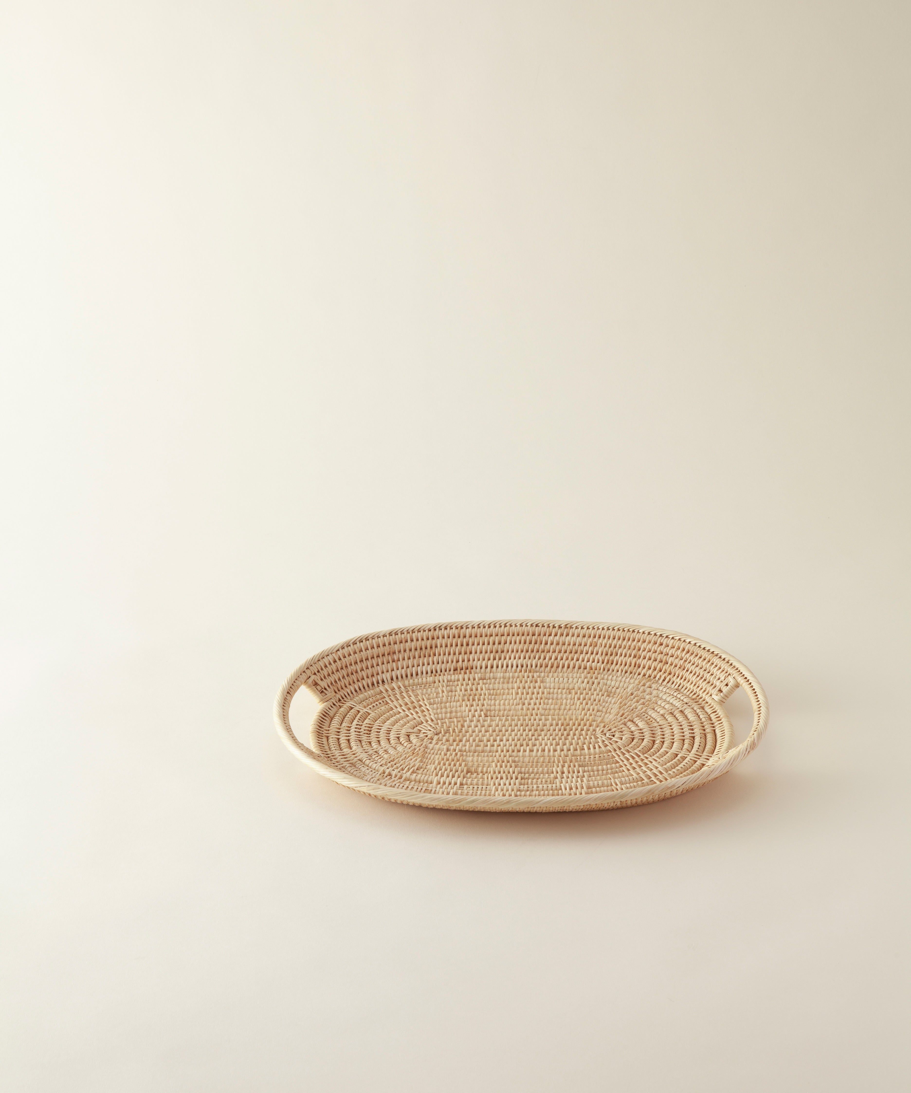 オーバルトレイ