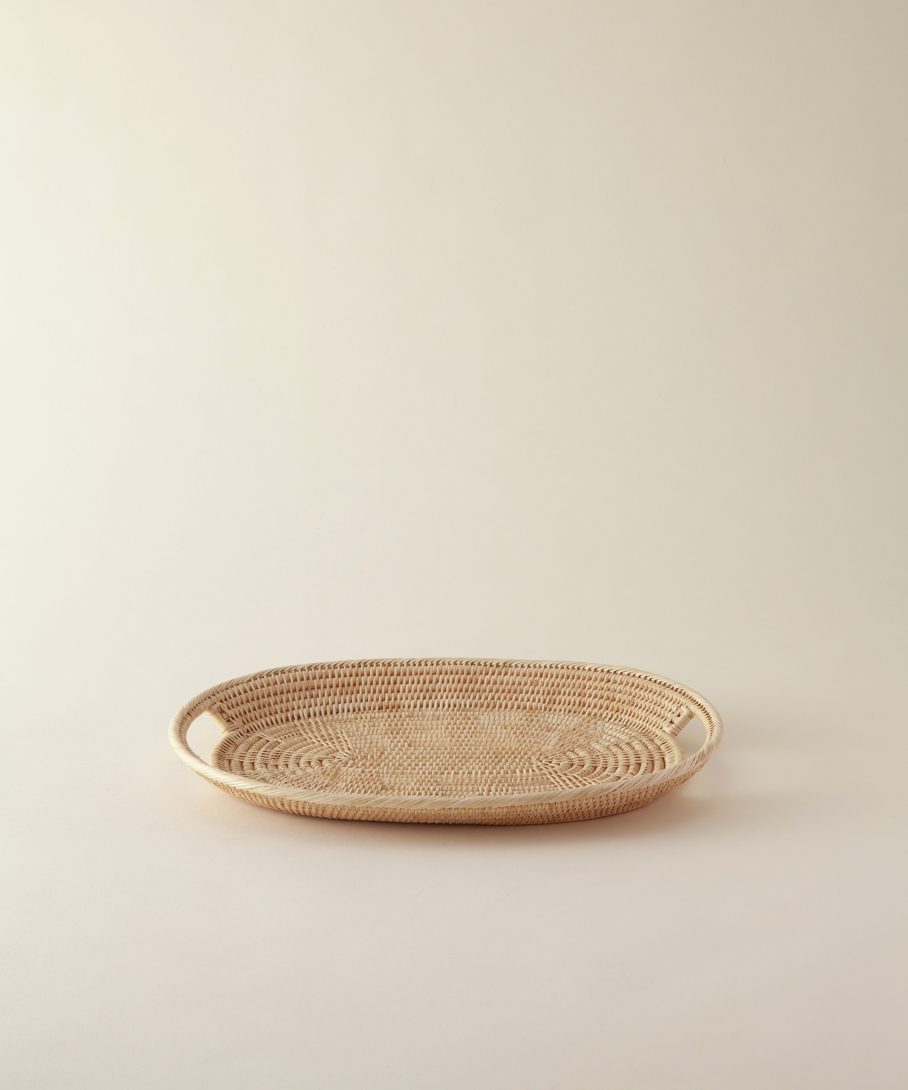 オーバルトレイ