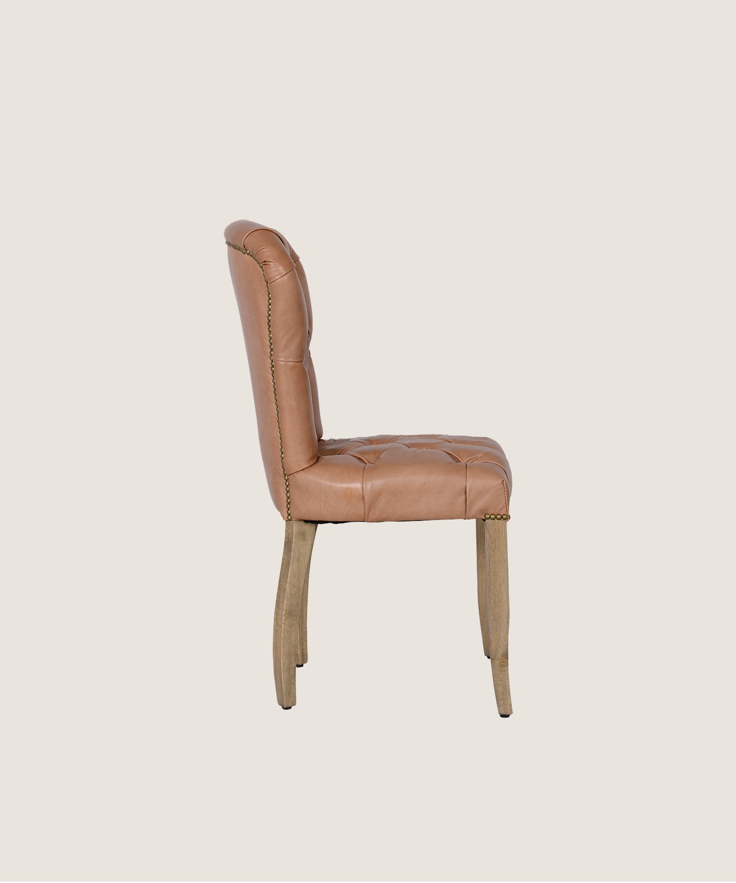 HALO（ハロ）】 CHESTER CHAIR｜クラシックで格式高いデザインの椅子 