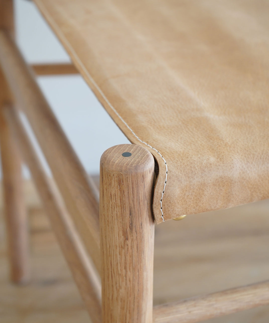 スクエアルーツ　ソファ SQUARE ROOTS（スクエアルーツ）SLUNG CHAIR｜軽量レザーソファ