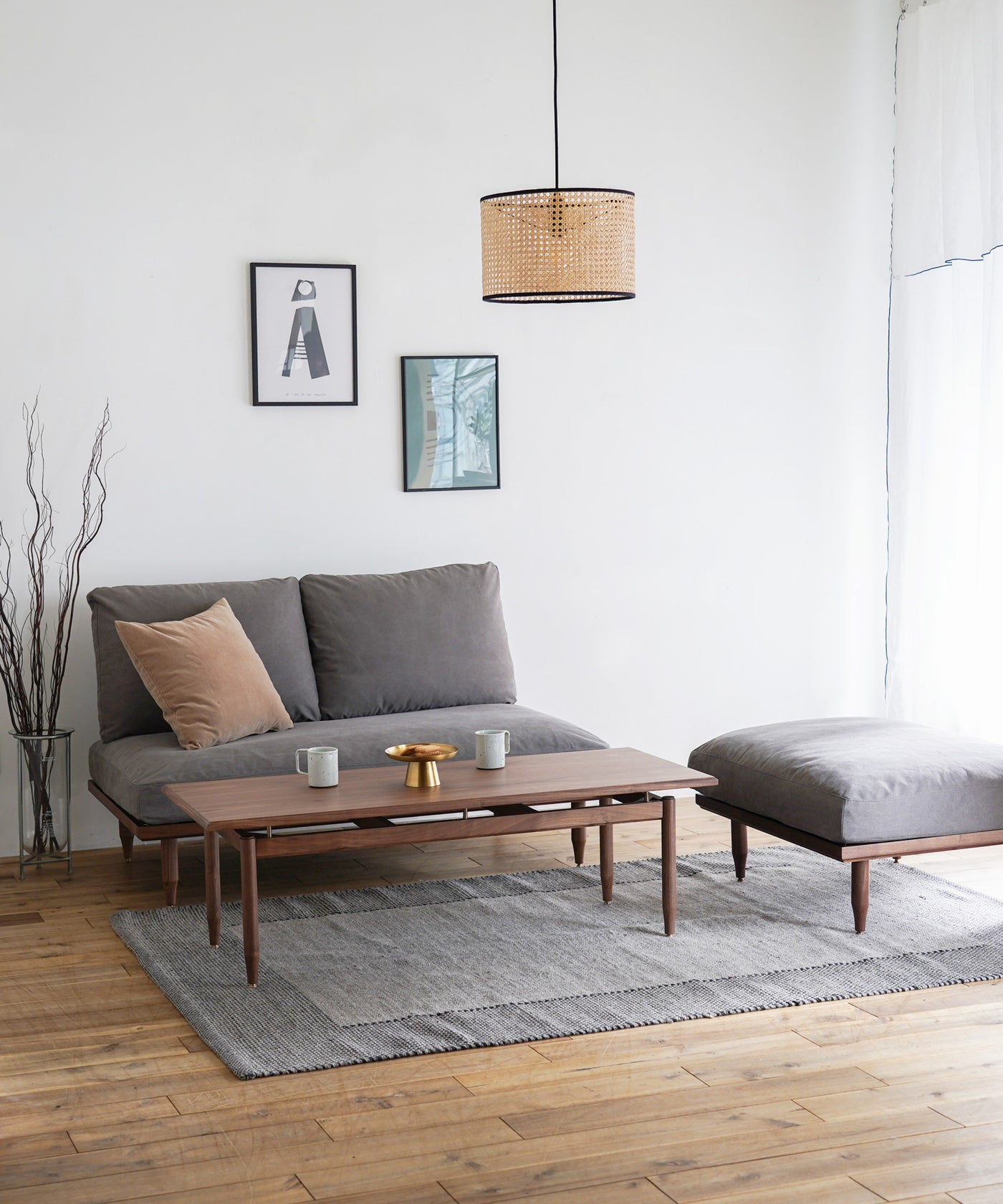 EPI COFFEE TABLE
