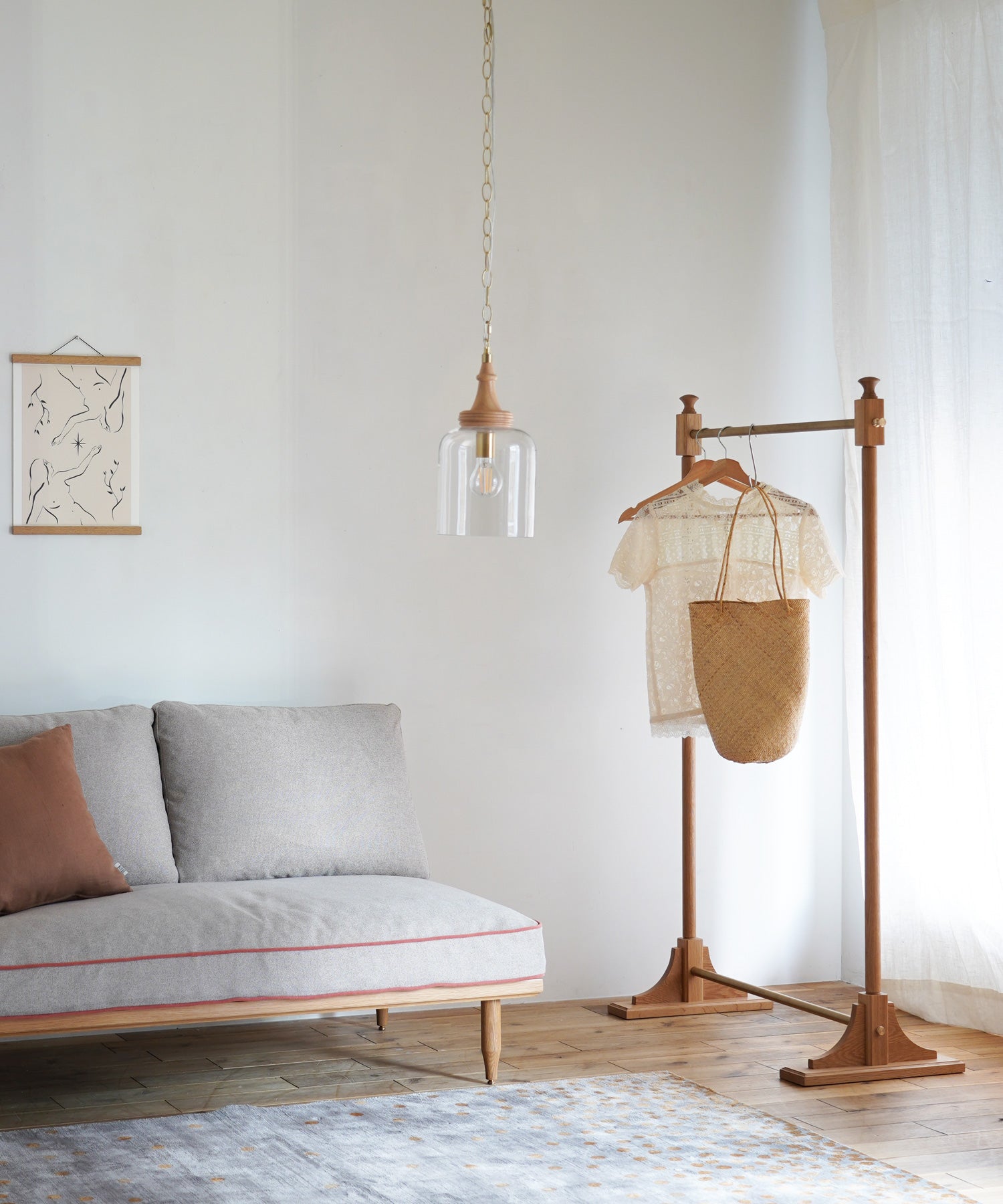 LIEN COAT HANGER RACK OAK