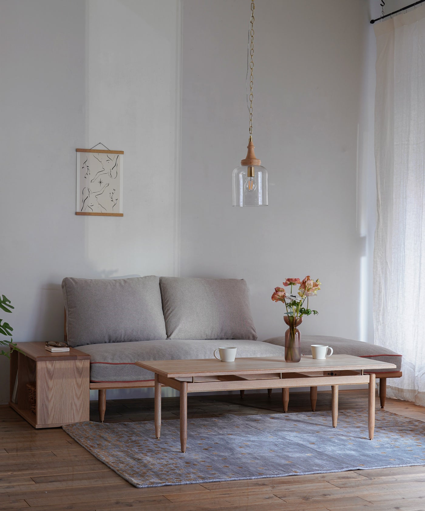 EPI COFFEE TABLE