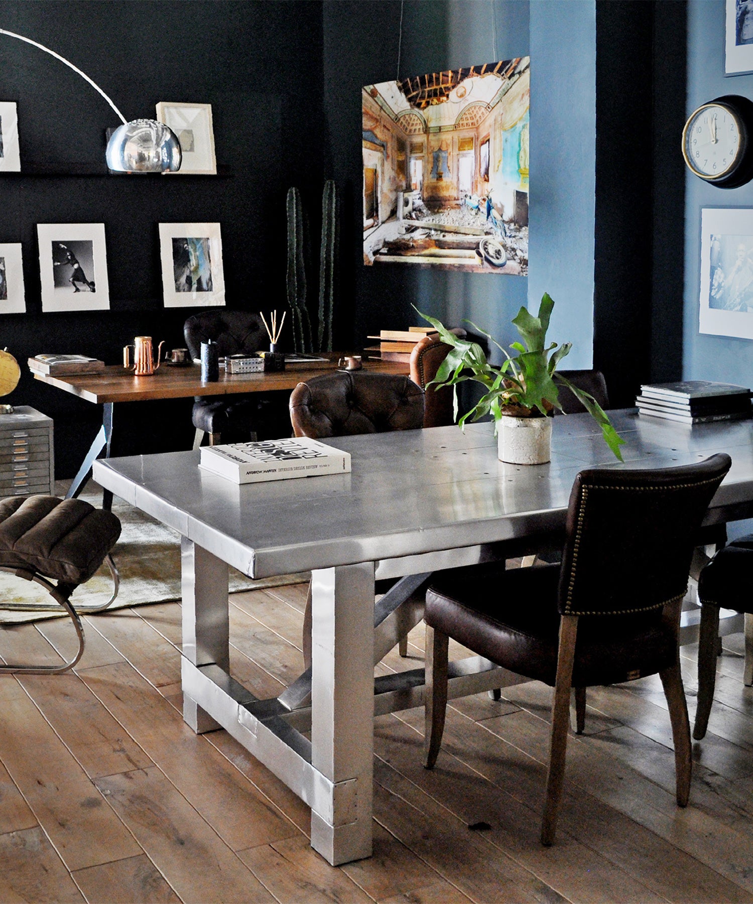 BOSTON DINING TABLE 1800