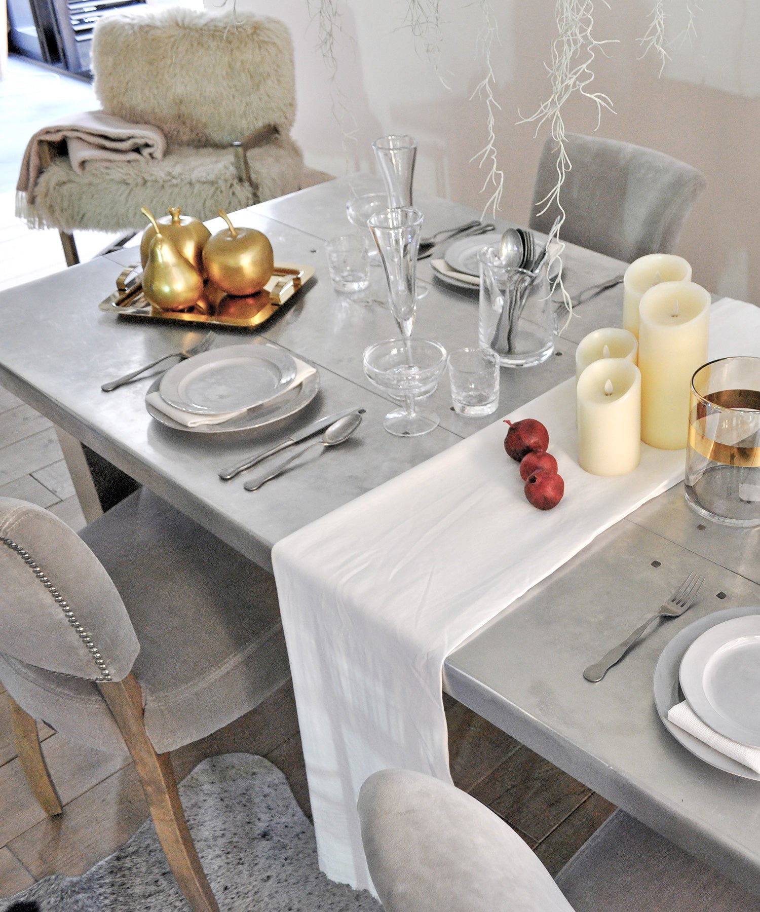 BOSTON DINING TABLE 1800