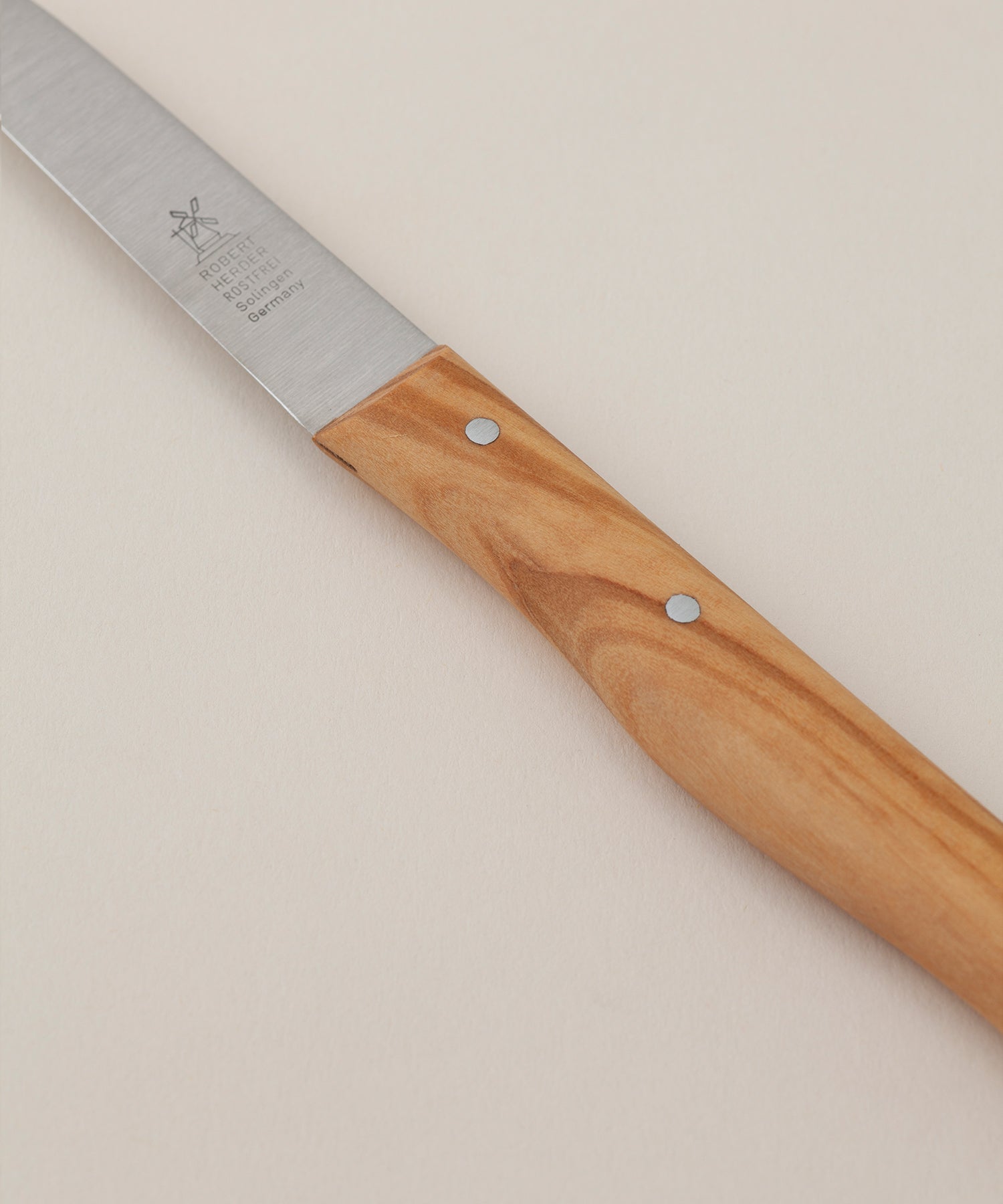 CLASSIC KITCHEN KNIFE