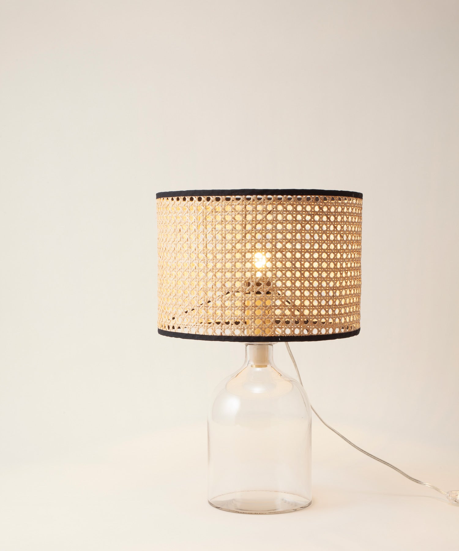 HEMMING GLASS TABLE LAMP