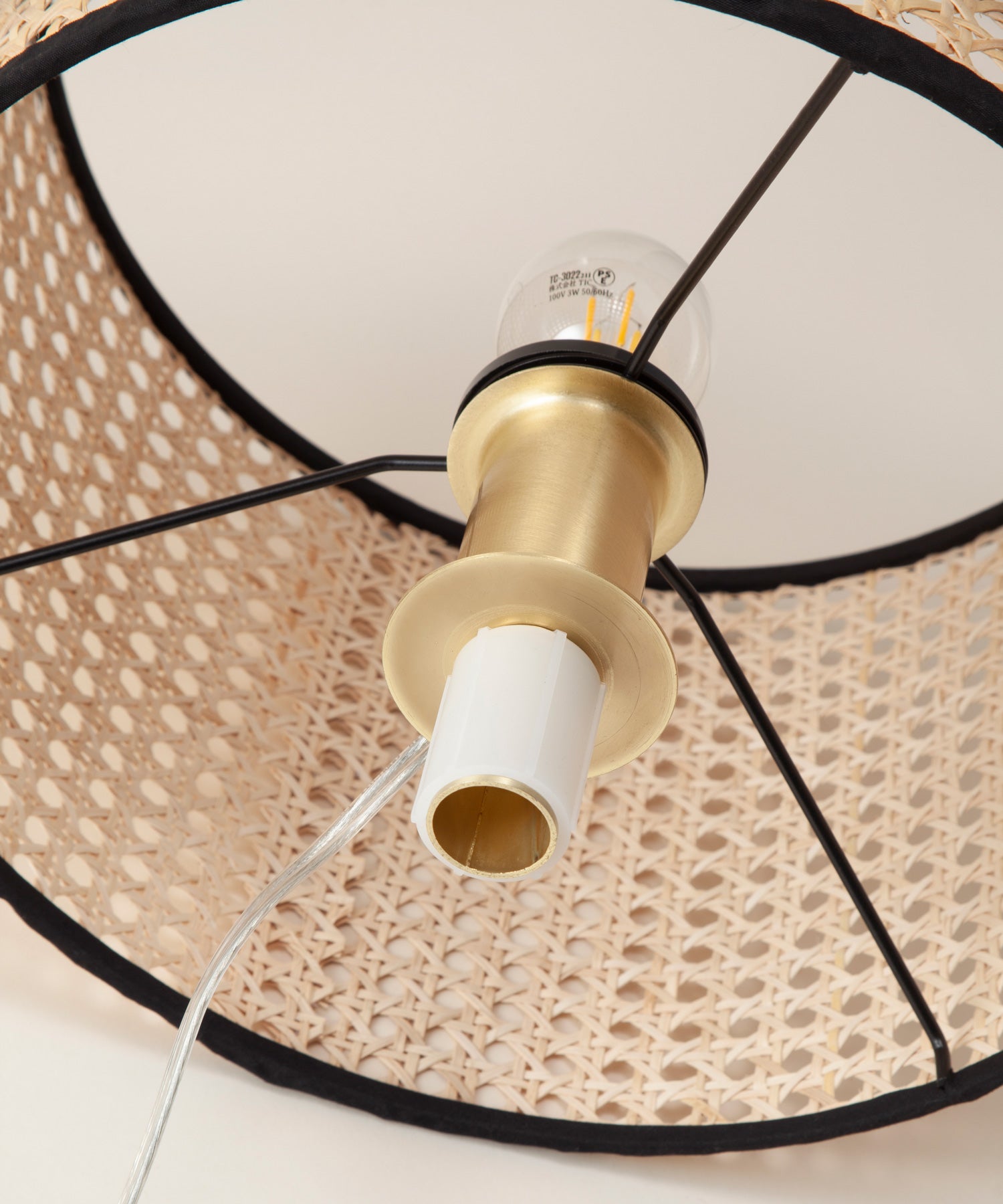 HEMMING GLASS TABLE LAMP