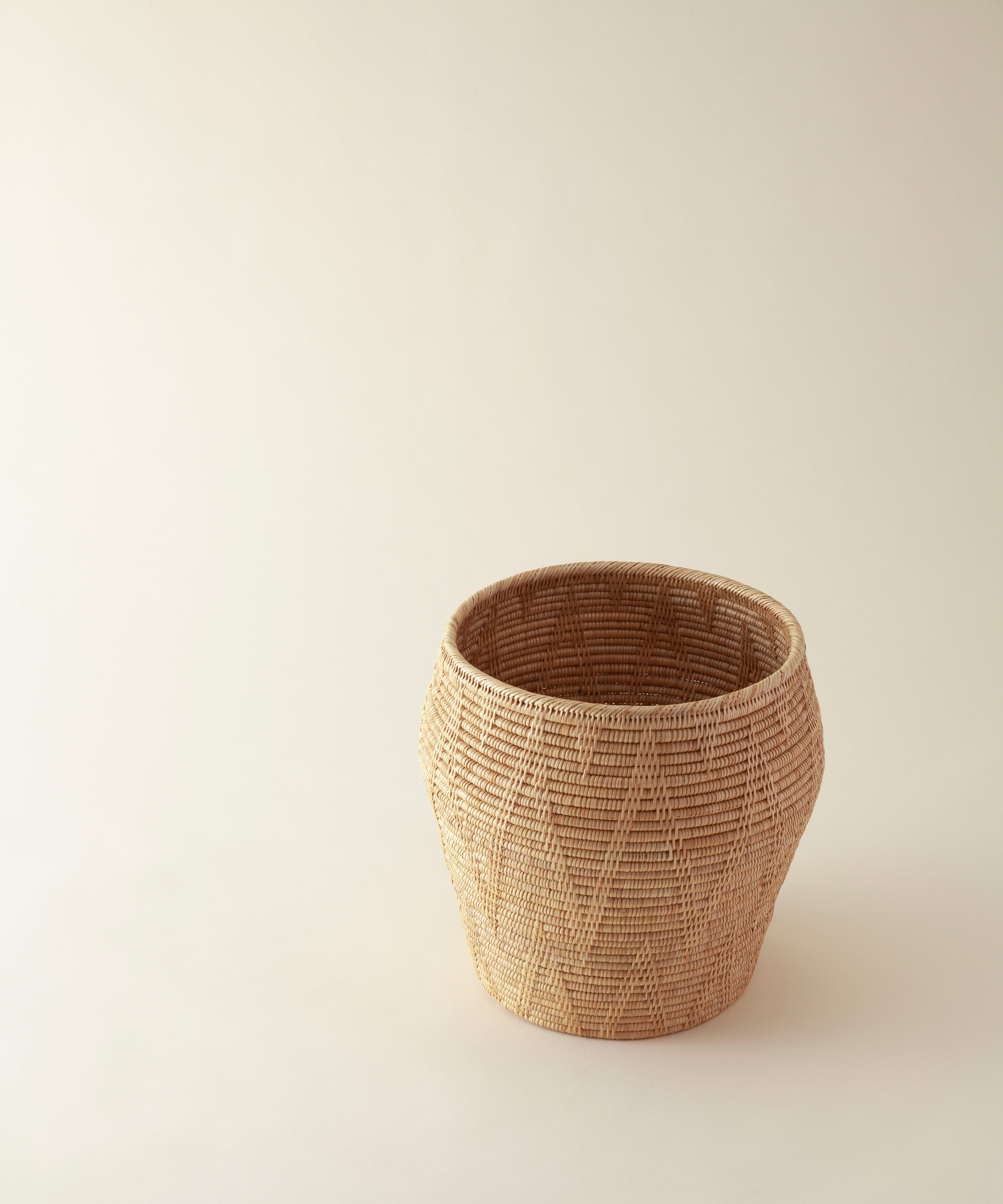 ダストボックス L