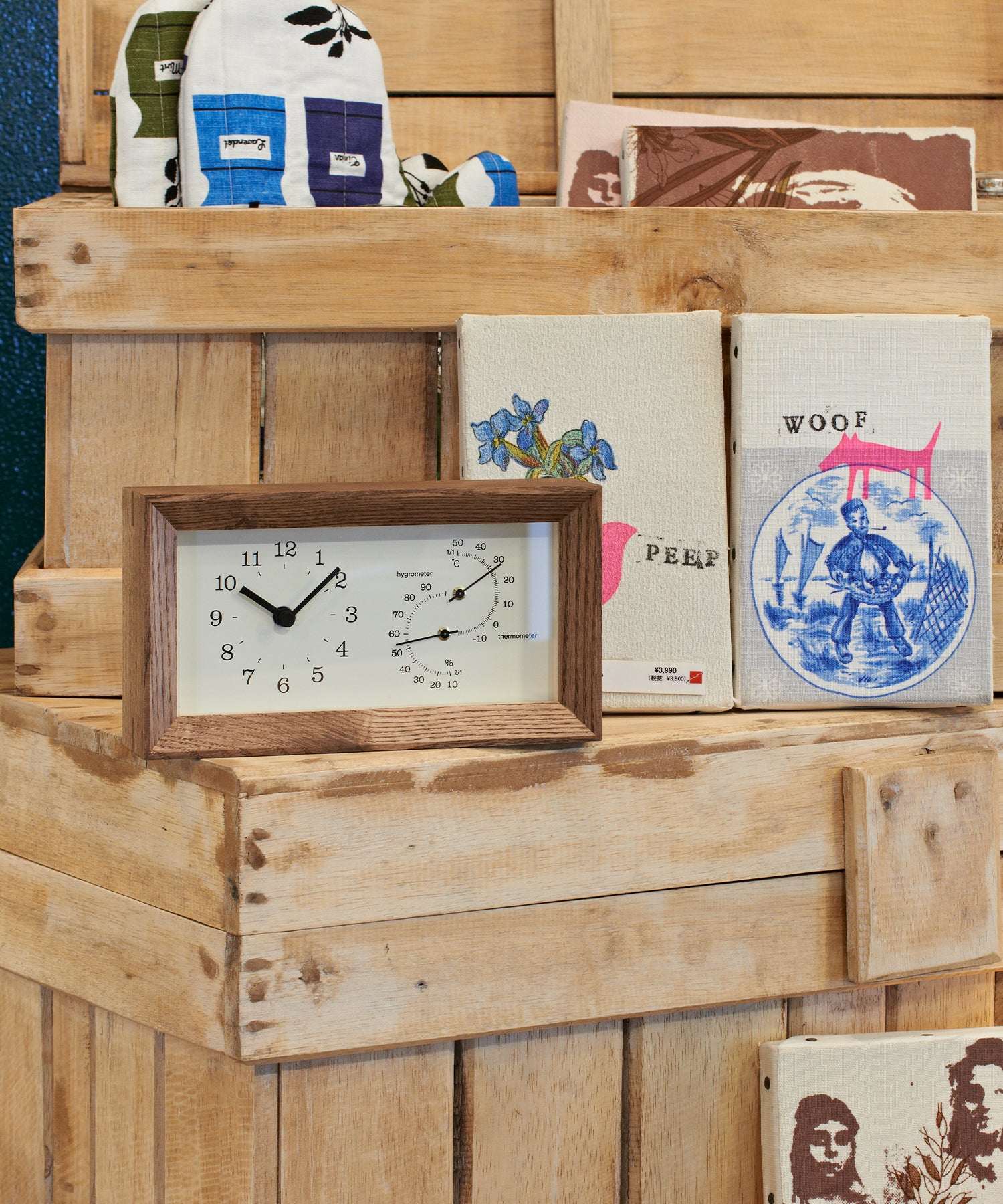 FRAME 置き時計・温湿度計付