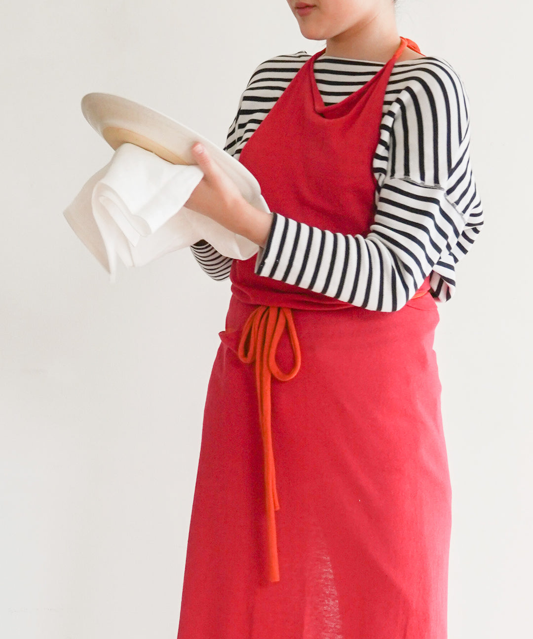 リュバンドール Tシャツ付きニットエプロン Homeland（ホームランド